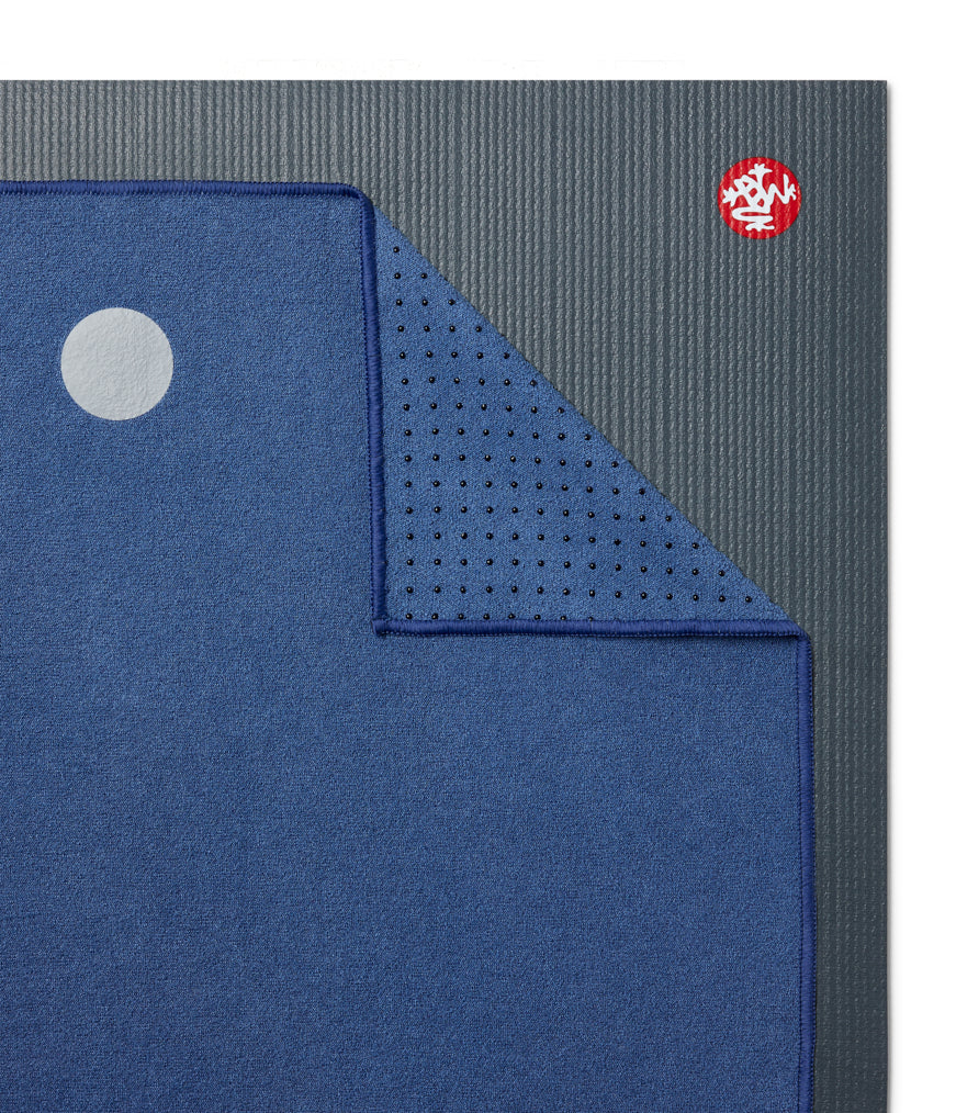 Manduka mat towel yogitoes Moon