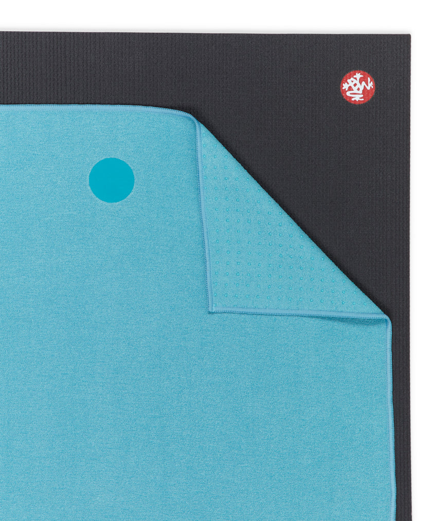 Manduka mat towel yogitoes Aqua